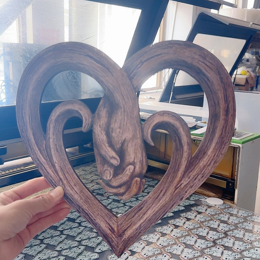Hand-in-hand Heart Wall Decor Decorative Art Piece  Gift Item  Craft Ornament  Wooden Hanging Decoration