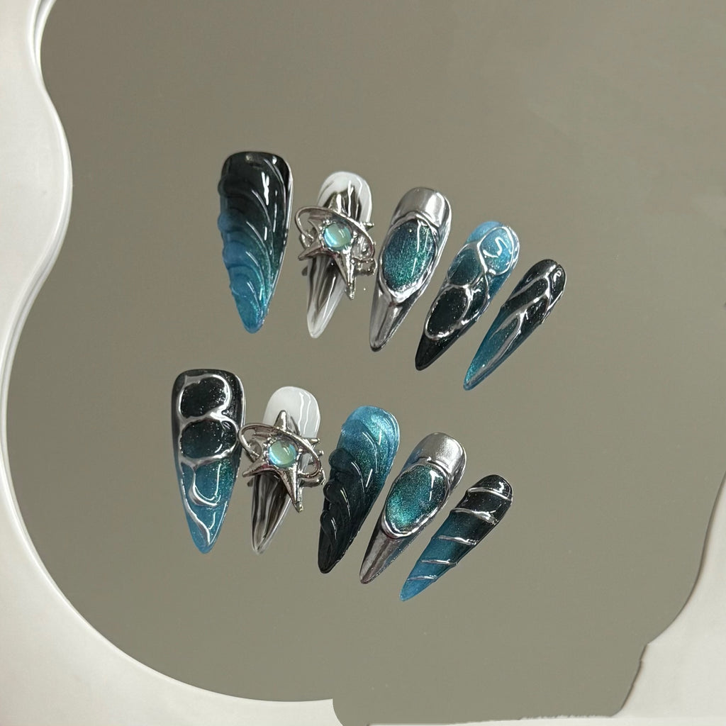 Wearable Nail Relief Long Pointed Blue Sapphire Three-dimensional