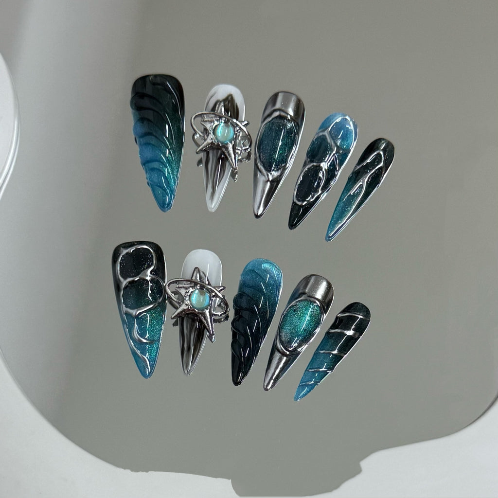 Wearable Nail Relief Long Pointed Blue Sapphire Three-dimensional